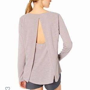 Under Armour whisperlite fold over back ls top